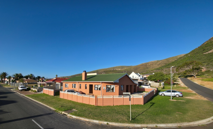 3 Bedroom Property for Sale in Hawston Western Cape